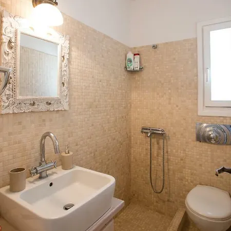 Elan Fanari (Mykonos)